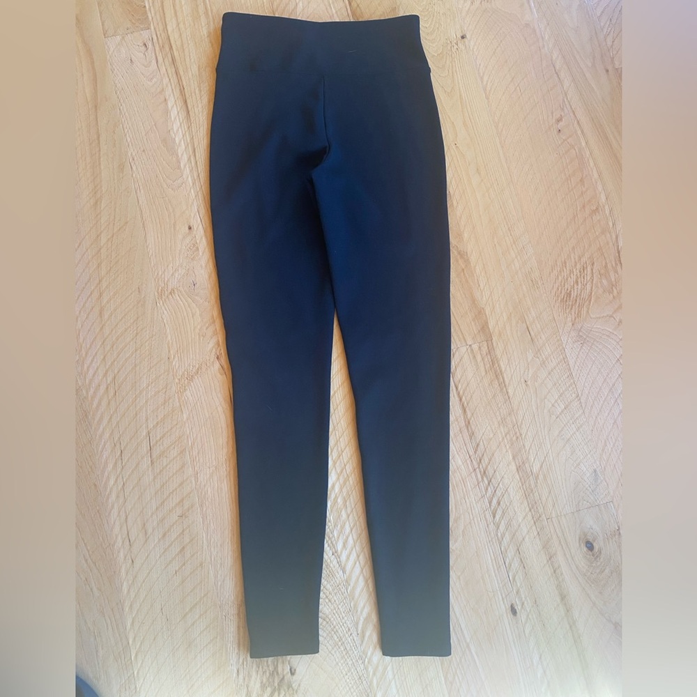 Black leggings Red Hot by Spanx
